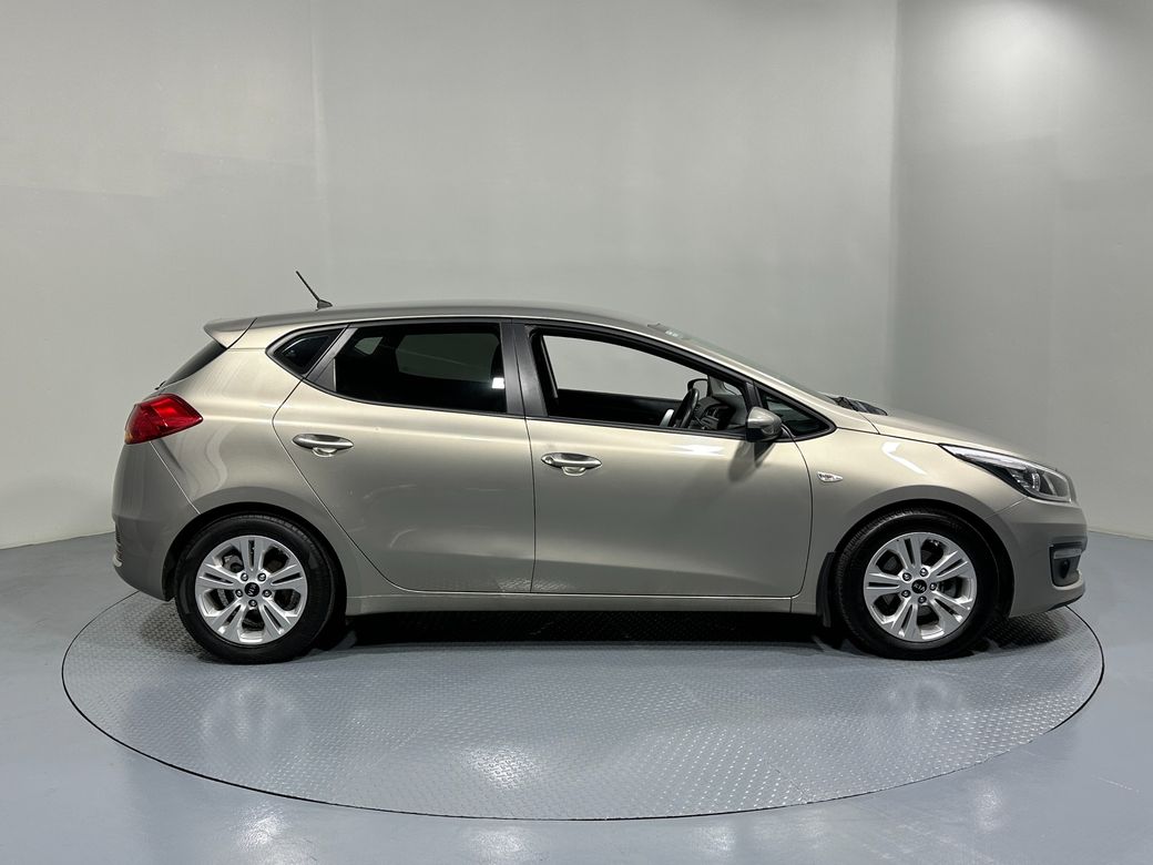 2016 Kia Ceed
