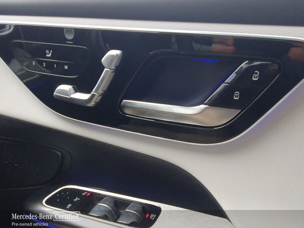 2025 Mercedes-Benz GLC Class