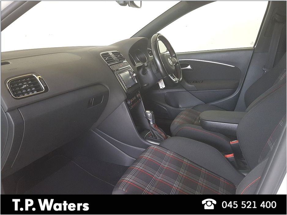 2017 Volkswagen Polo