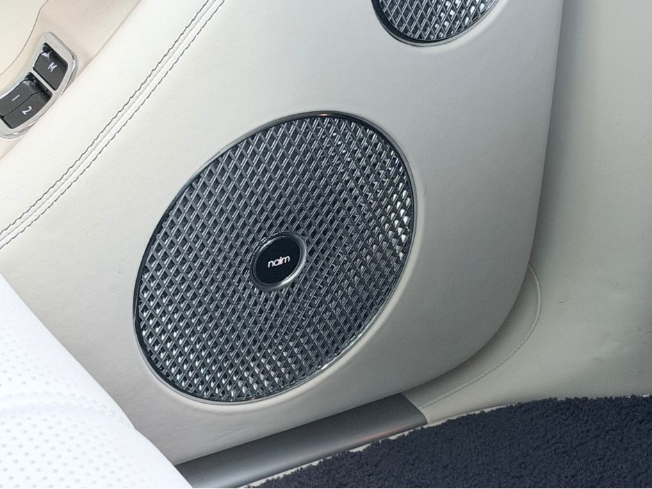 2022 Bentley Bentayga