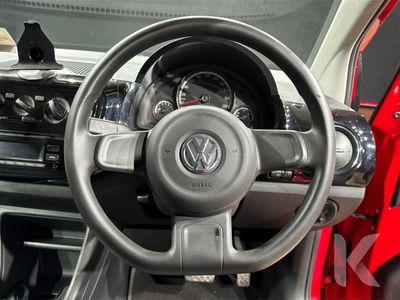 2016 Volkswagen up!