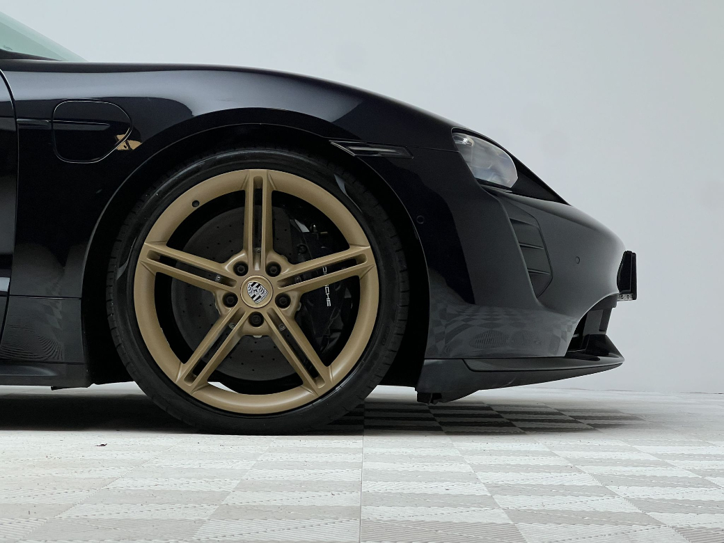 2023 Porsche Taycan