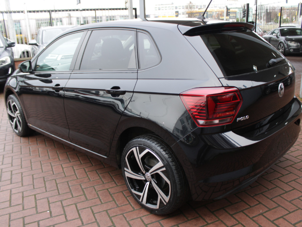 2018 Volkswagen Polo