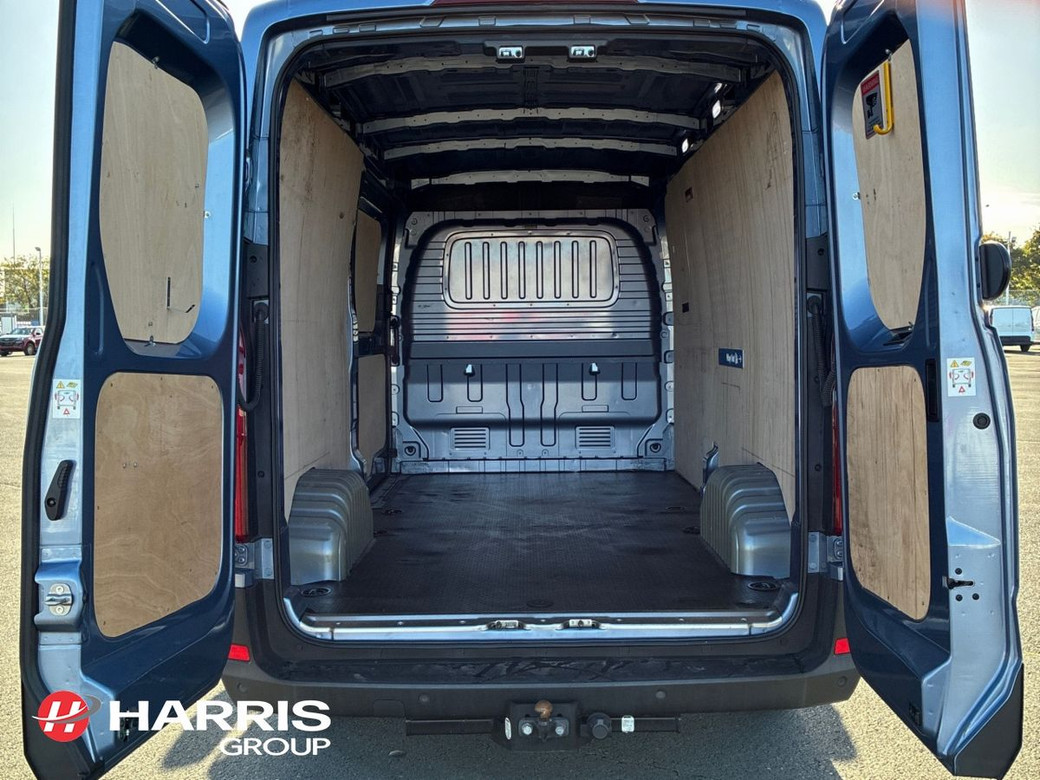 2024 Blue Maxus Deliver 9