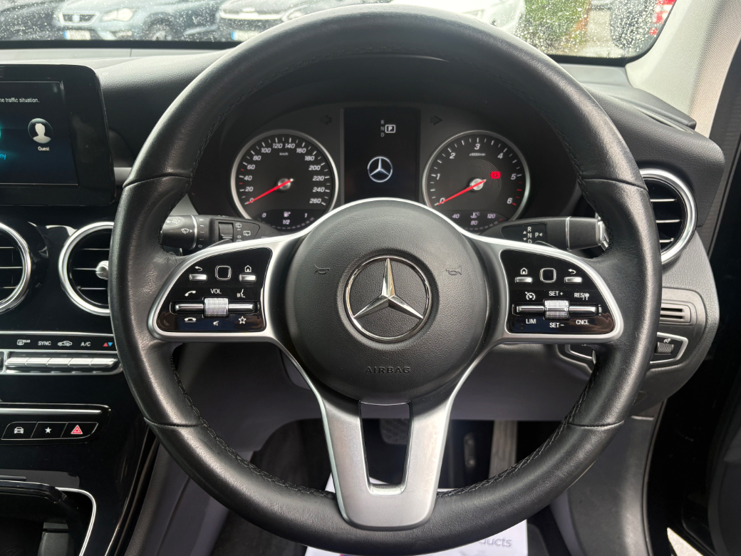 2022 Mercedes-Benz GLC Class