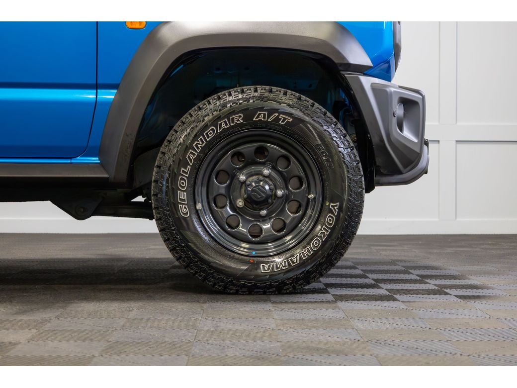 2023 Suzuki Jimny