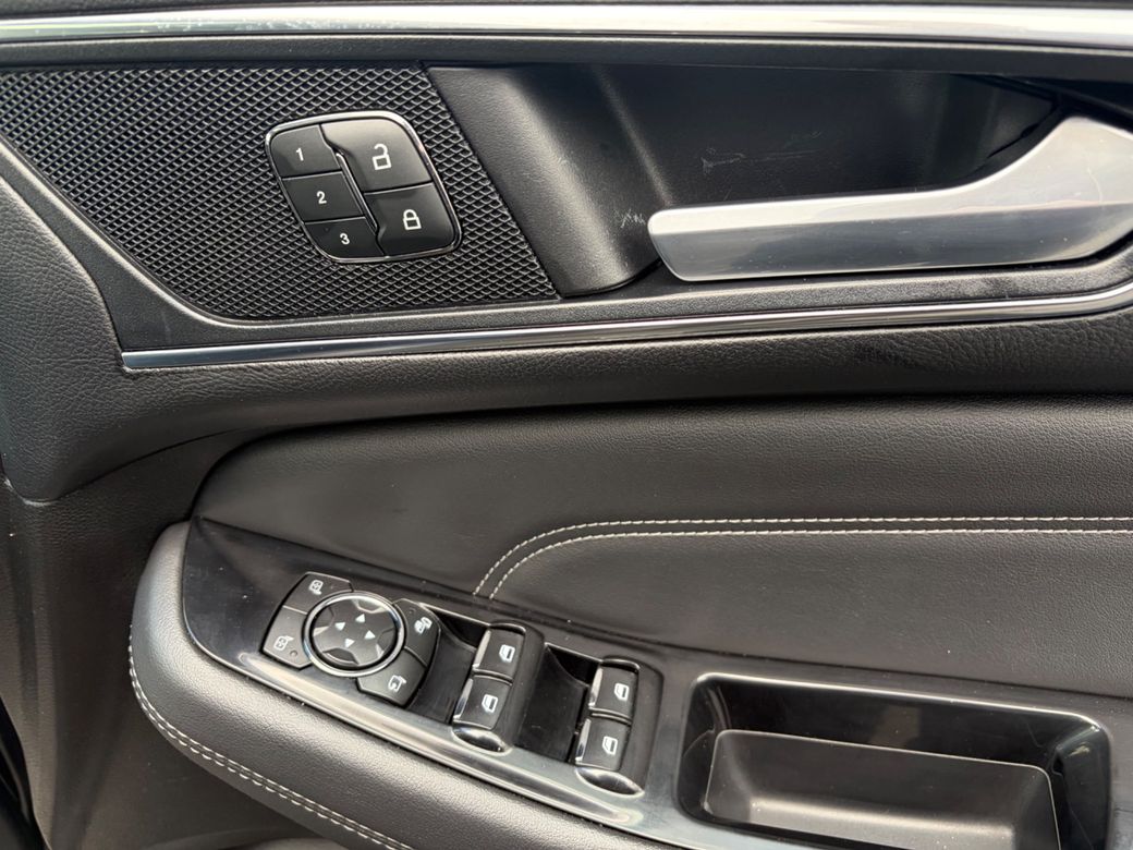 2017 Ford Galaxy
