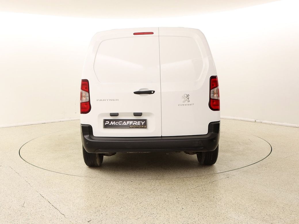 2021 Peugeot Partner