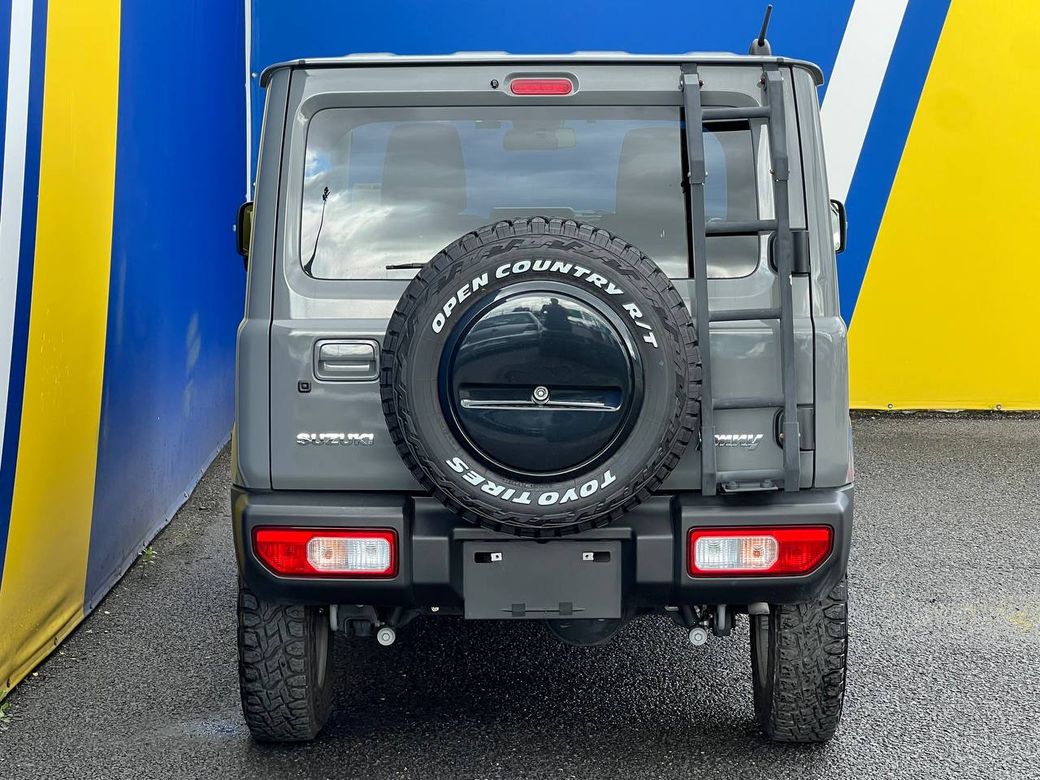 2022 Suzuki Jimny