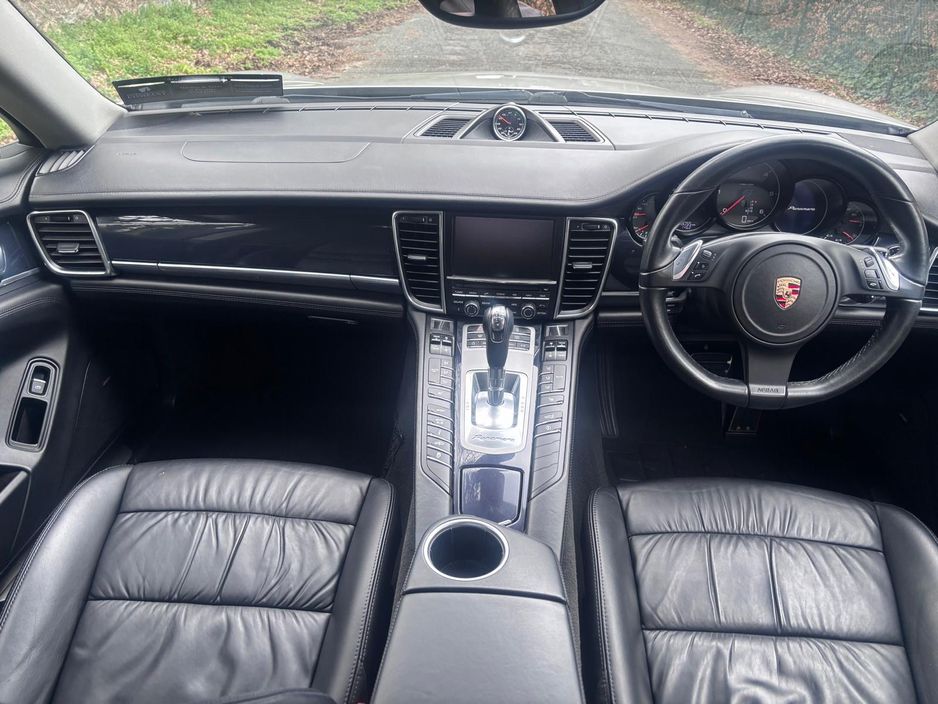 2012 Porsche Panamera