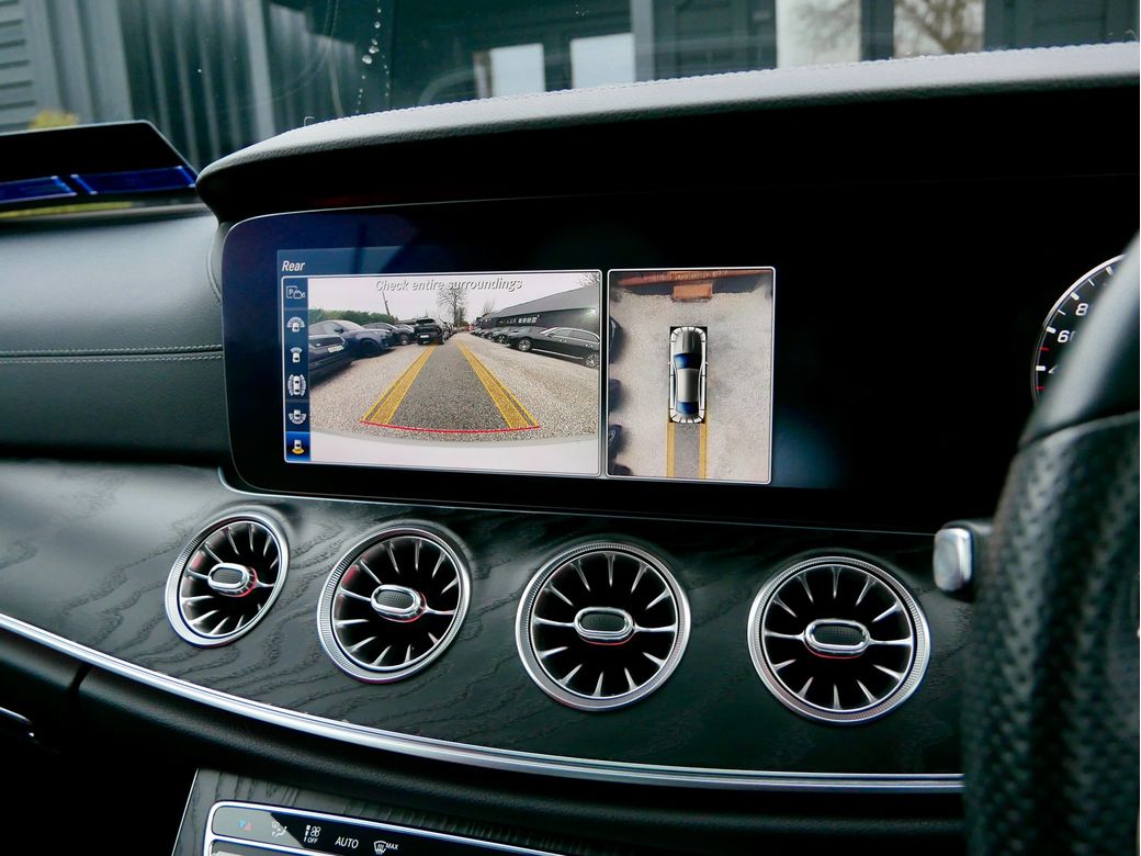 2019 Mercedes-Benz E 300