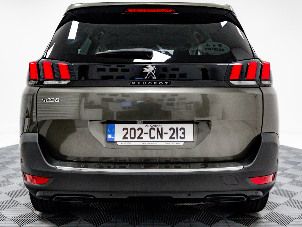 2020 Peugeot 5008