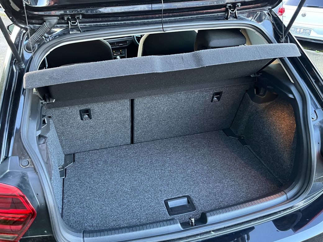 2019 Volkswagen Polo