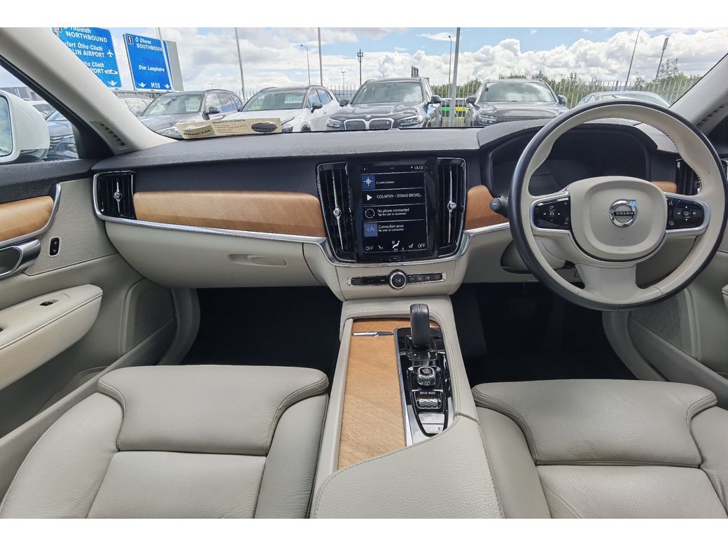2021 Volvo V90