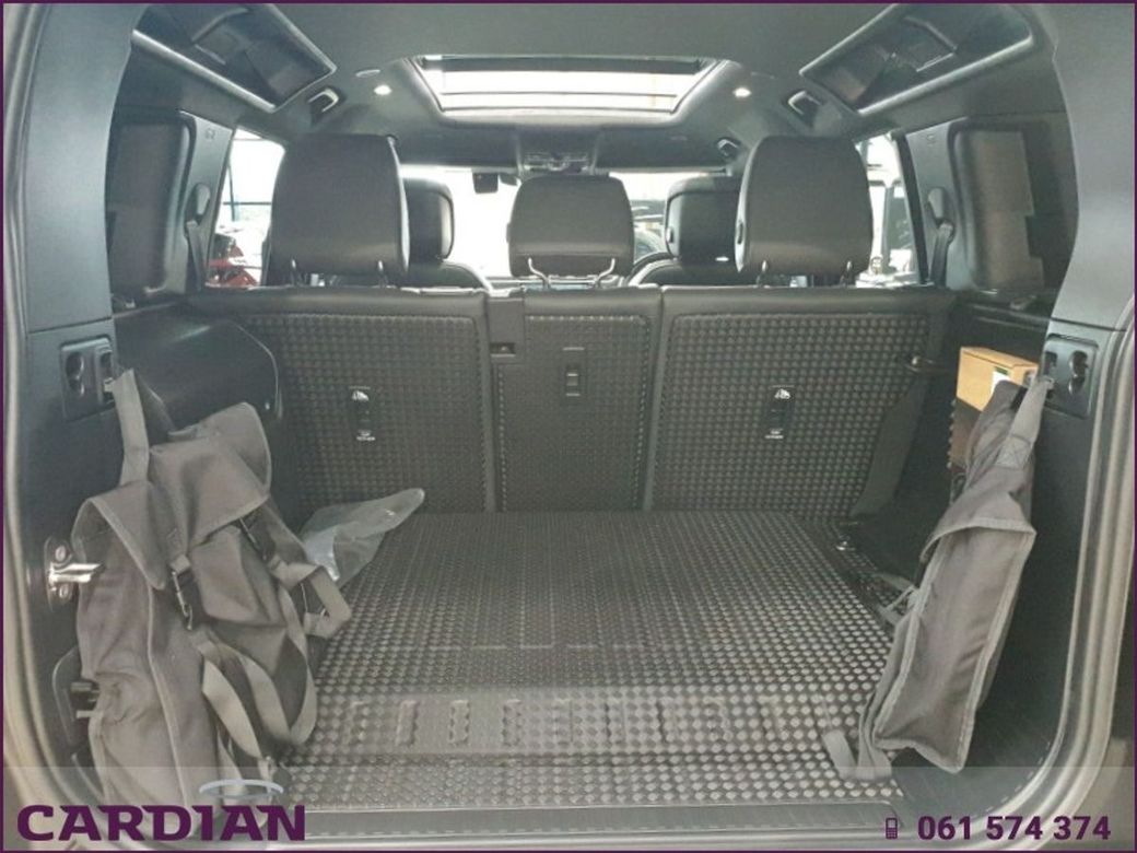 2025 Land Rover Defender