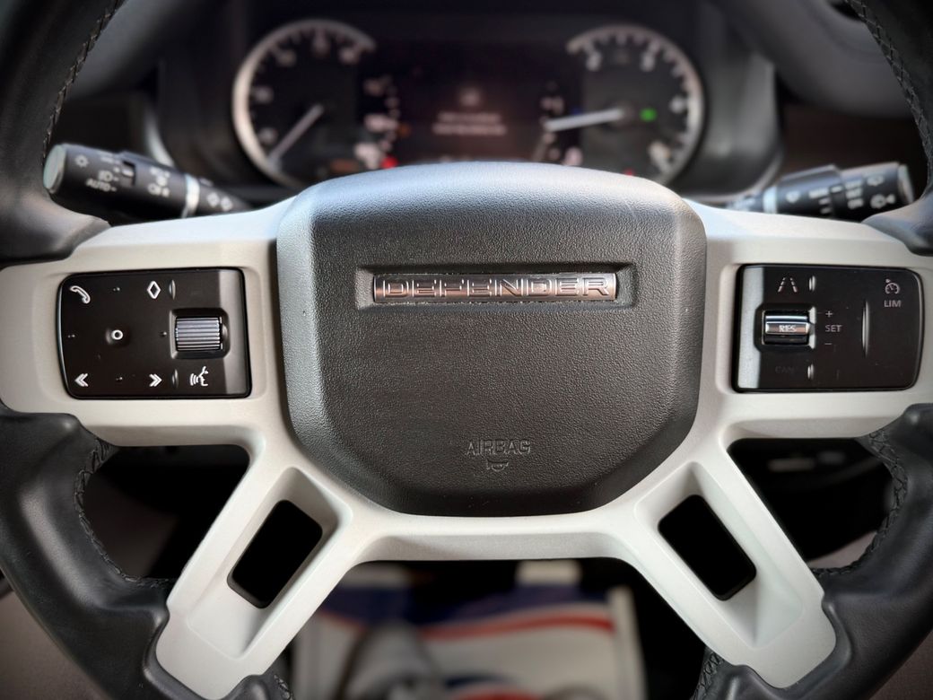 2023 Land Rover Defender