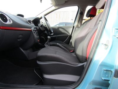 2007 Renault Clio
