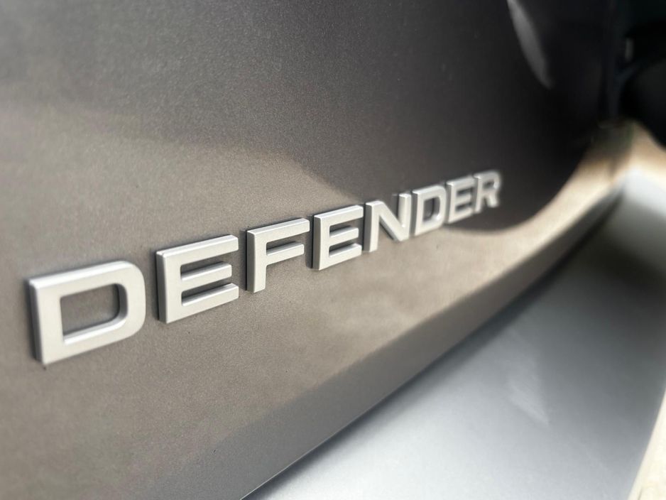 2023 Land Rover Defender