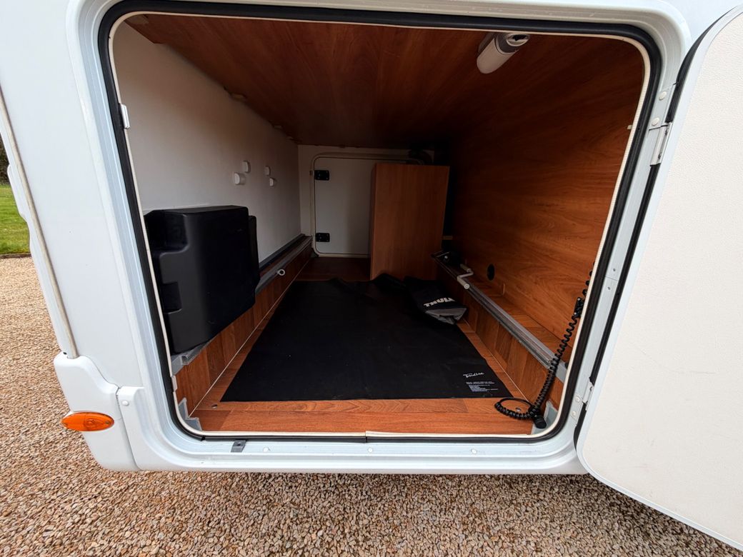 2016 GLUCKSMOBIL T 7057 DBM L.H.D ! C1 REGUIRED ! 