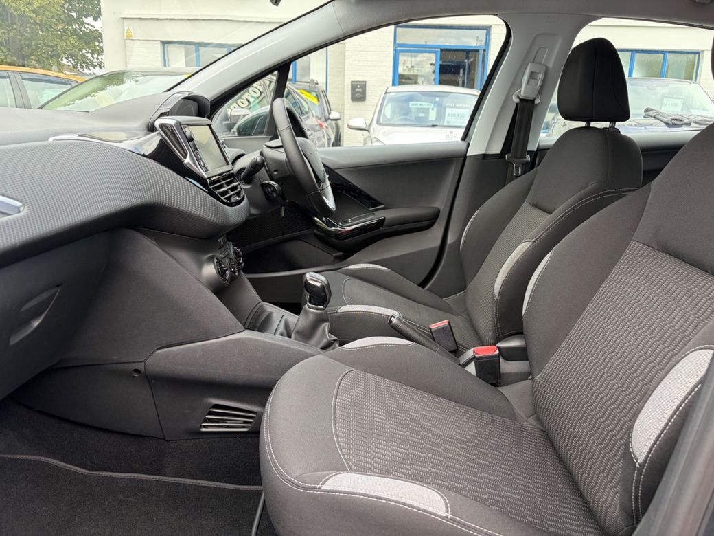 2017 Peugeot 208