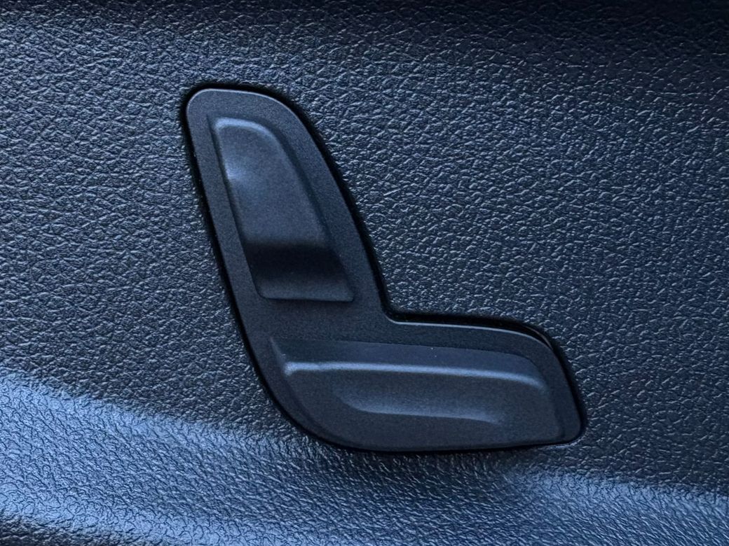 2023 Mercedes-Benz EQC