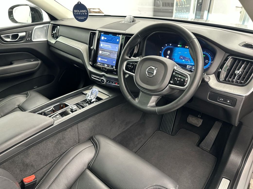 2025 Volvo XC60