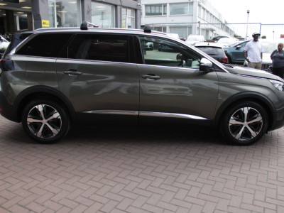 2018 Peugeot 5008