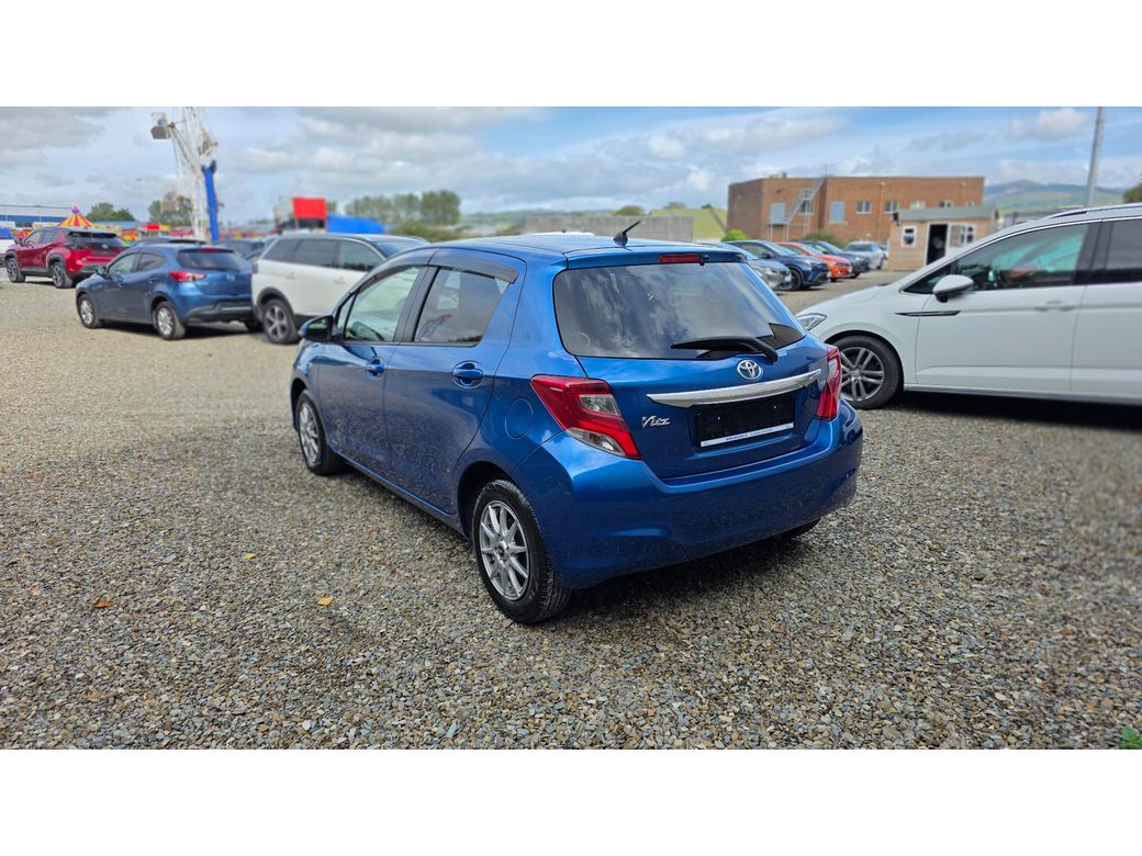 2015 Toyota Vitz