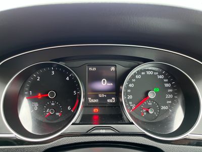 2016 Volkswagen Passat