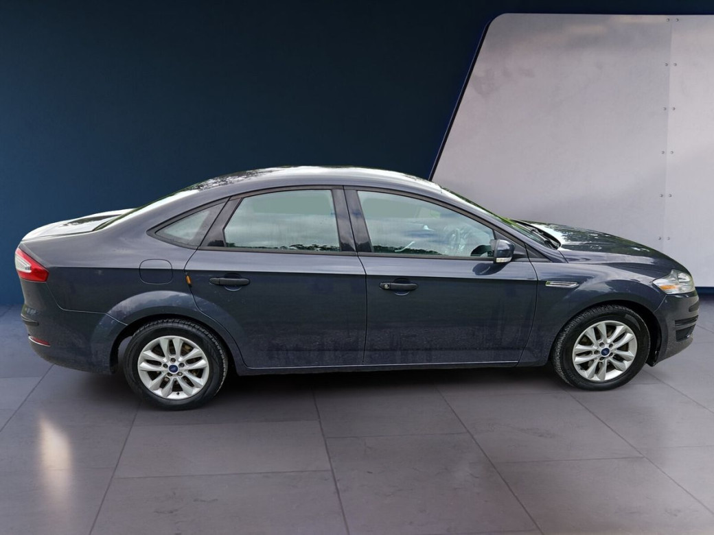 2013 Ford Mondeo