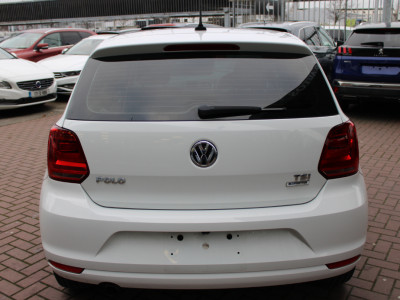 2016 Volkswagen Polo
