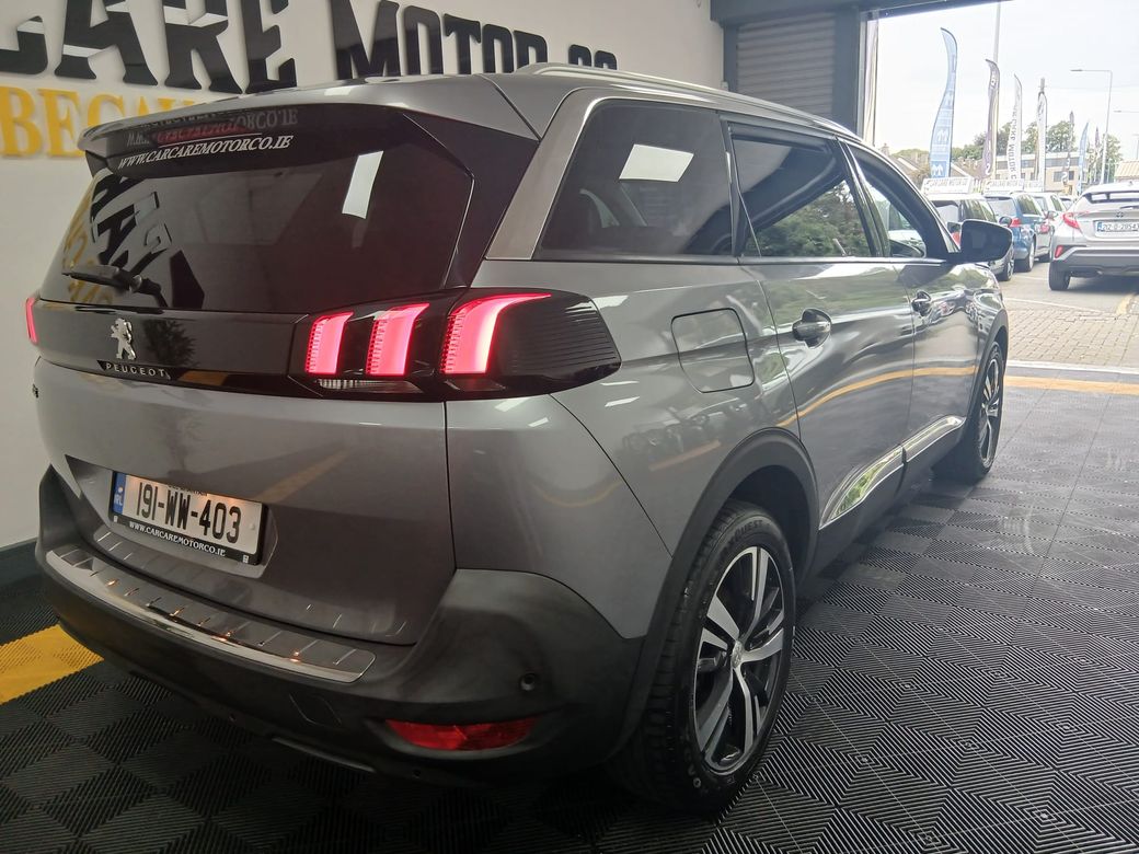 2019 Peugeot 5008