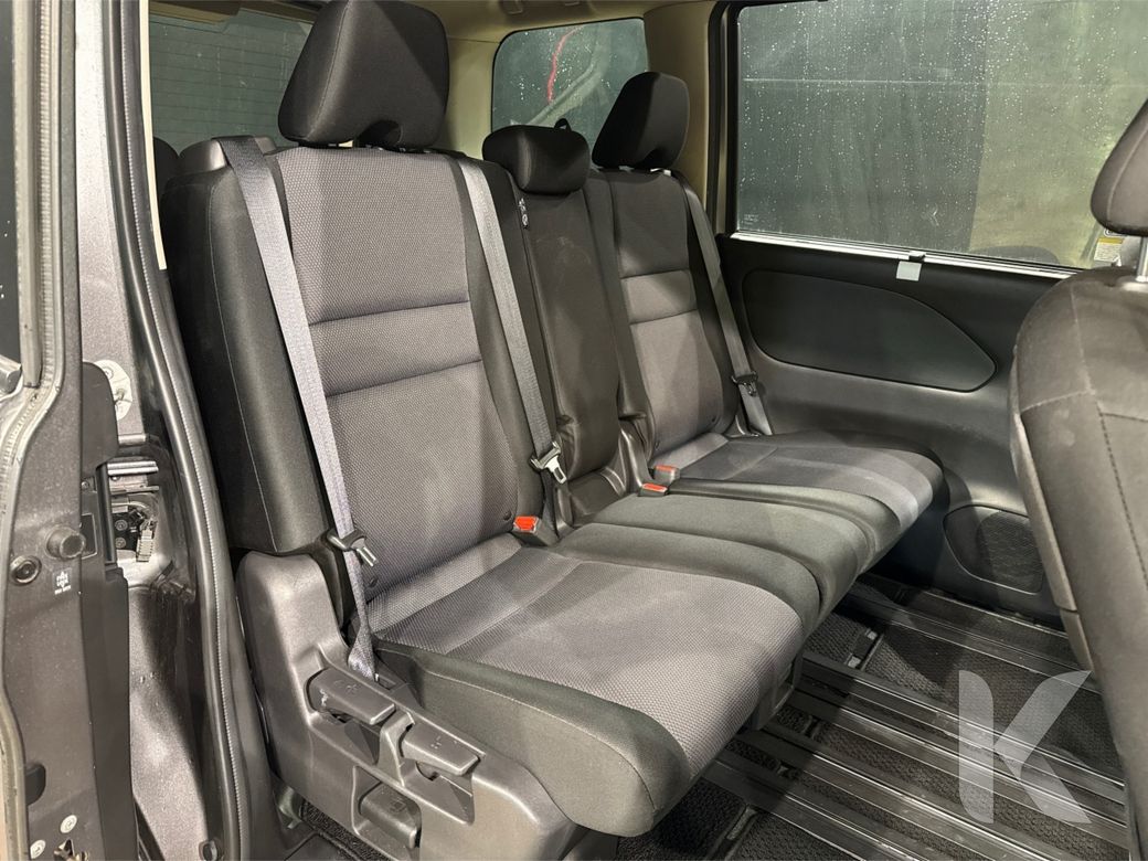 2022 Nissan Serena