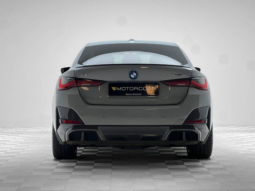 2023 BMW i4