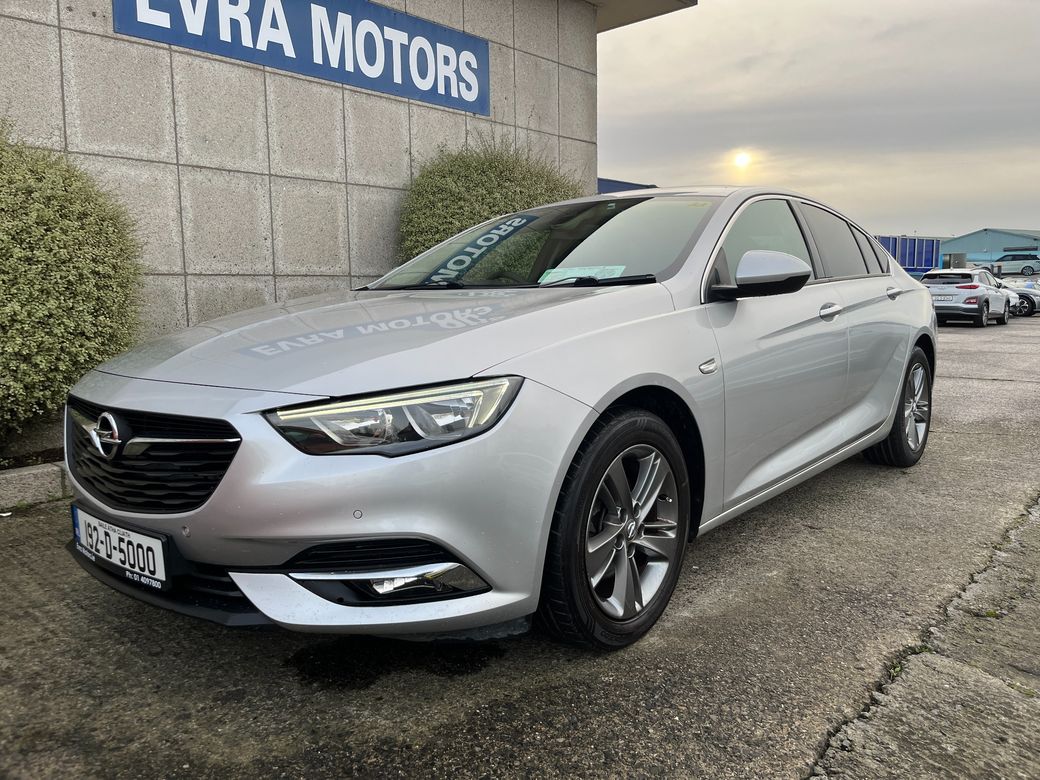 2019 Opel Insignia