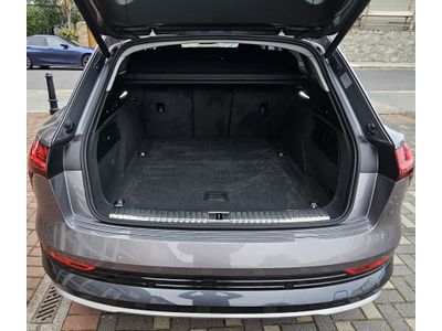 2020 Audi e-tron