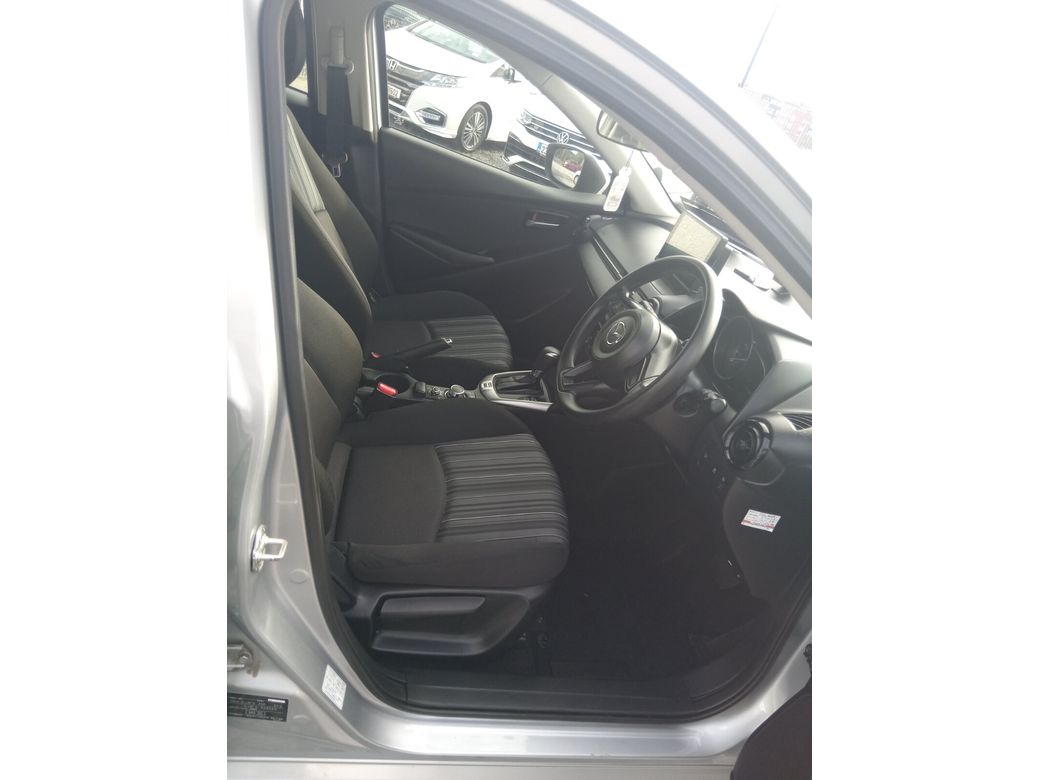 2017 Mazda Demio