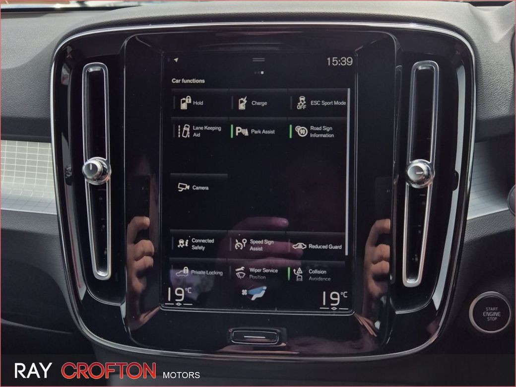 2021 Volvo XC40