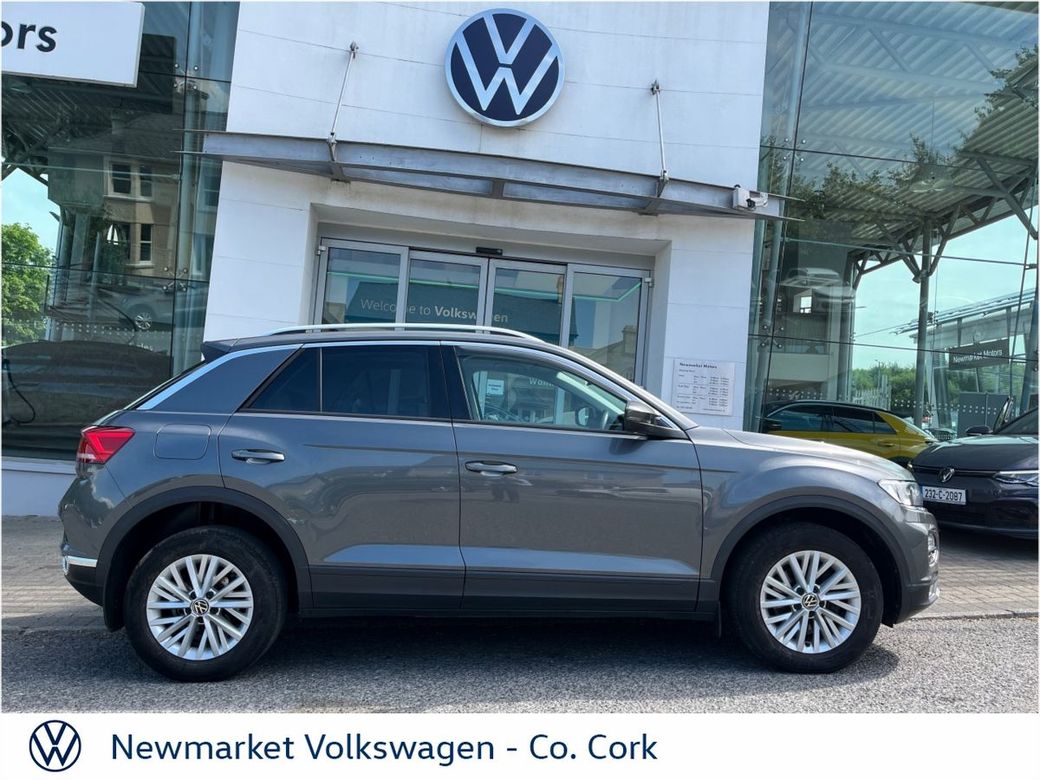 2022 Volkswagen T-Roc