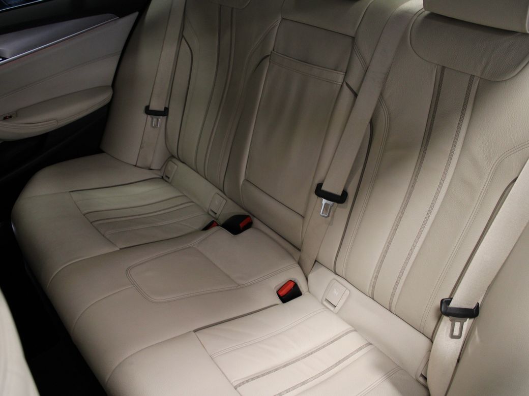 2019 BMW 5 Series