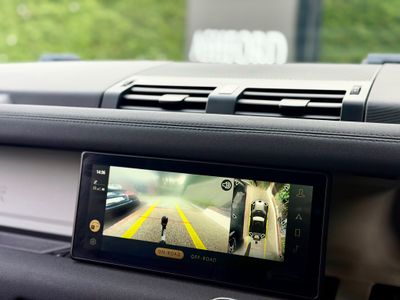 2023 Land Rover Defender