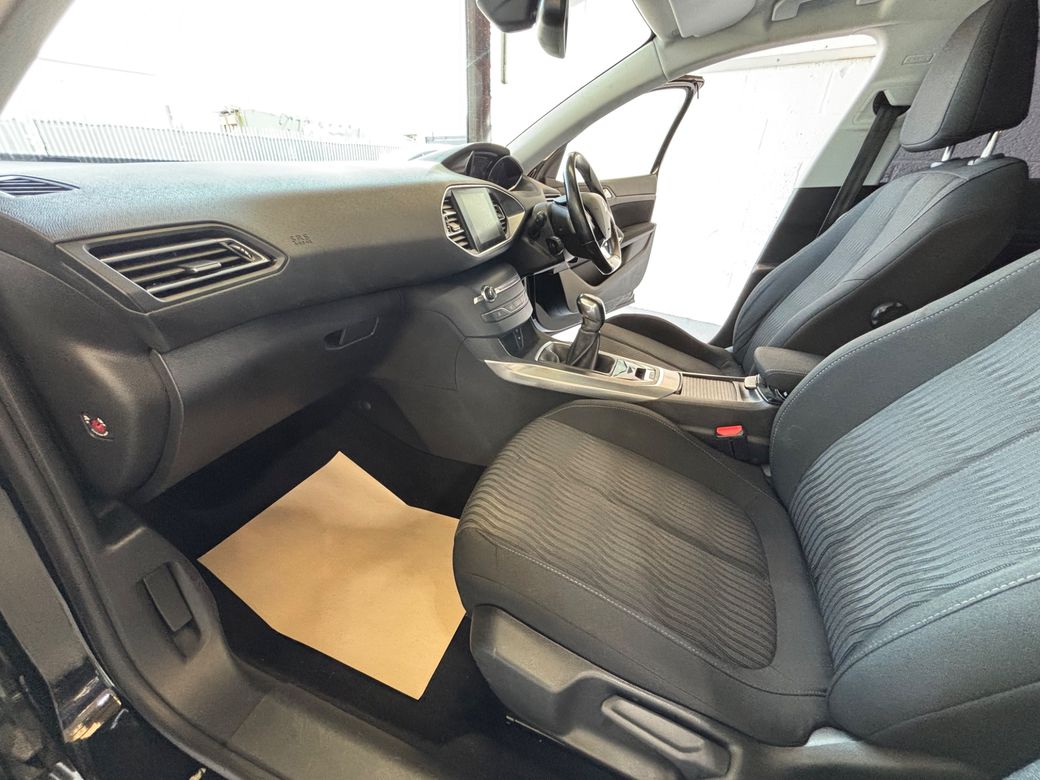 2015 Peugeot 308