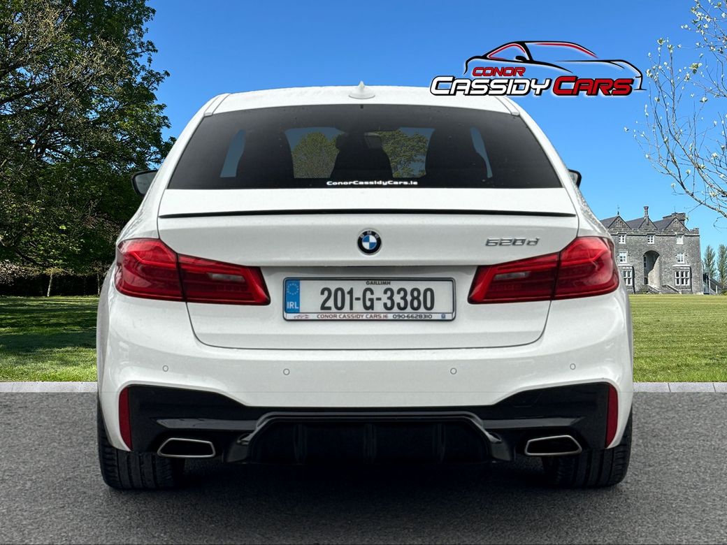 2020 BMW 520