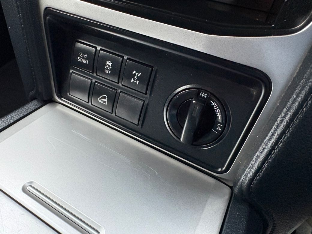 2019 Toyota Landcruiser