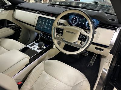 2023 Land Rover Range Rover