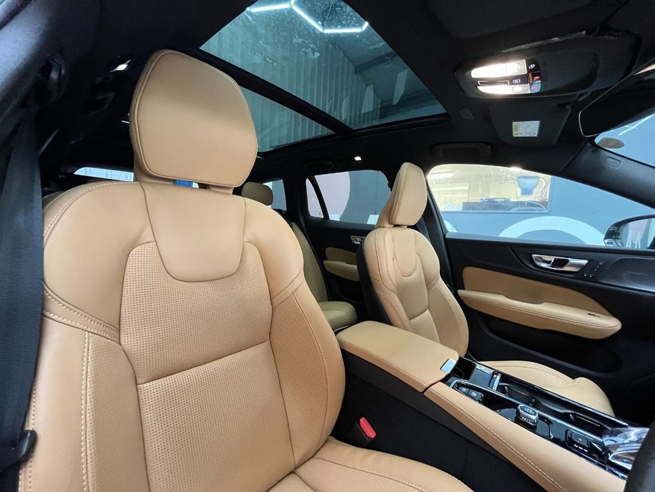 2024 Volvo V60