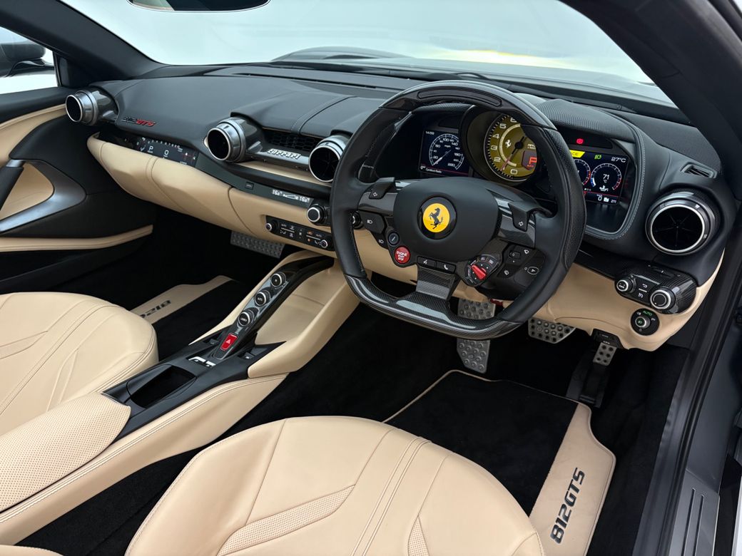 2020 Ferrari 812 GTS