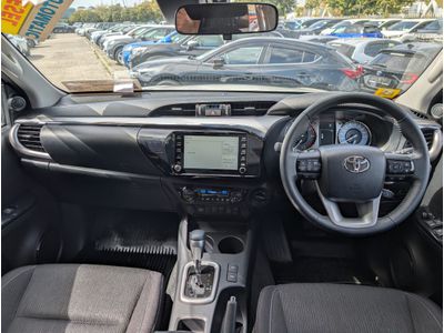 2024 Toyota Hilux