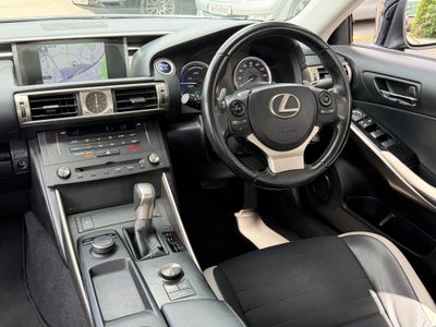 2016 Lexus IS