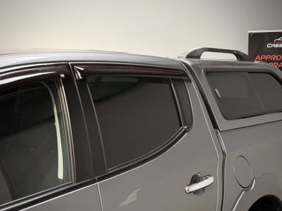 2016 Mitsubishi L200